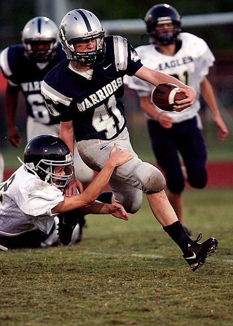 韦斯-布朗：其实不反感奥纳纳，但他真的每次都有奇怪的失误