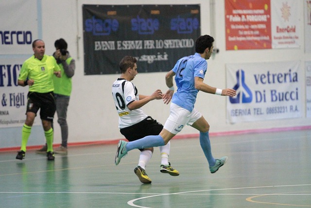 2025中国公路自行车职业联赛暨“环云南”公路自行车赛（楚雄站）燃情启程