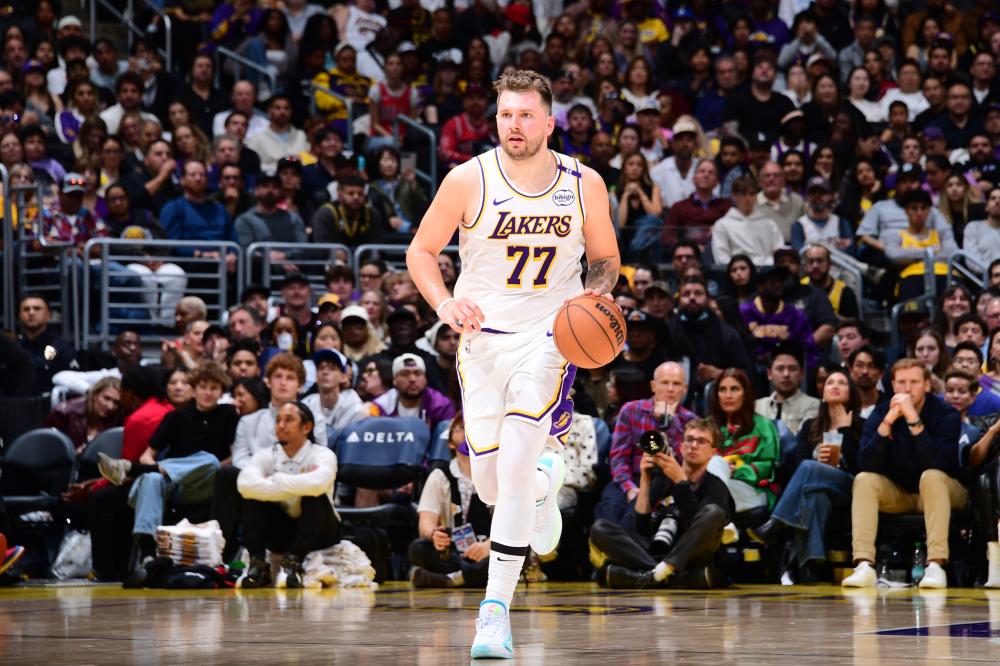 欧冠联赛淘汰赛精彩瞬间回顾