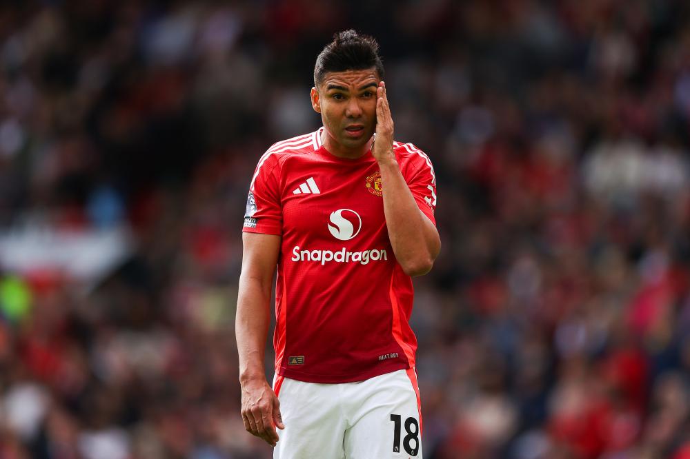 曼联防线稳固零封曼城德比胜利